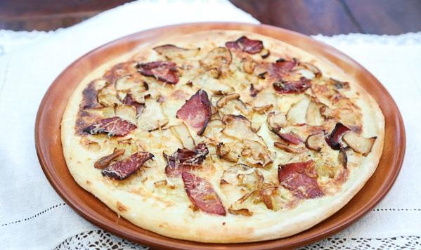 izbrannye recepty piccy s belymi gribami 603a0d9be8dad - Избранные рецепты пиццы с белыми грибами