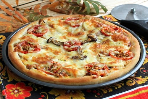 izbrannye recepty piccy s belymi gribami 603a0d9c47107 - Избранные рецепты пиццы с белыми грибами