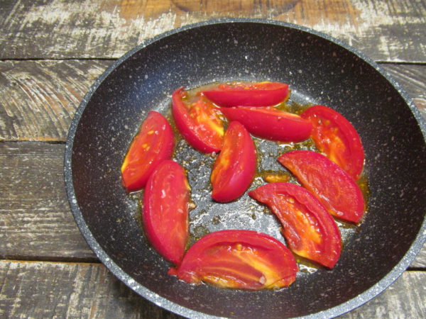 kus kus s zharenymi pomidorami i gribami 603a239033a70 - Кус-кус с жареными помидорами и грибами