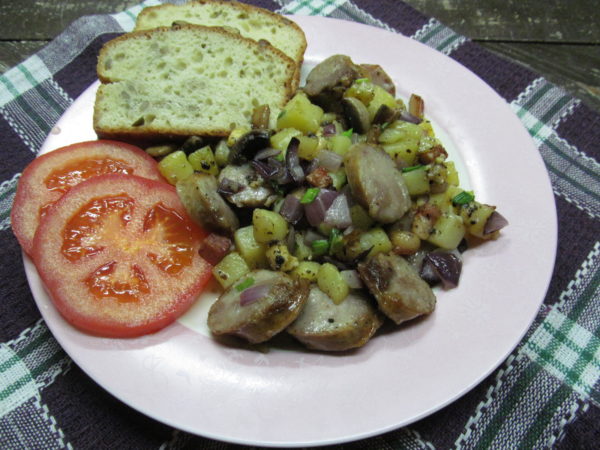salat iz chechevicy s shampinonom i pomidorom 603a229fe6925 - Салат из чечевицы с шампиньоном и помидором